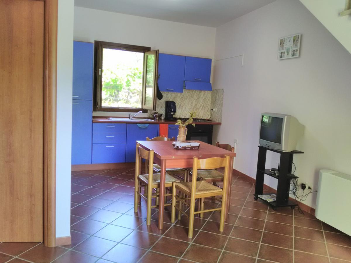 Villaggio Dei Balocchi Castelbuono  Zimmer foto